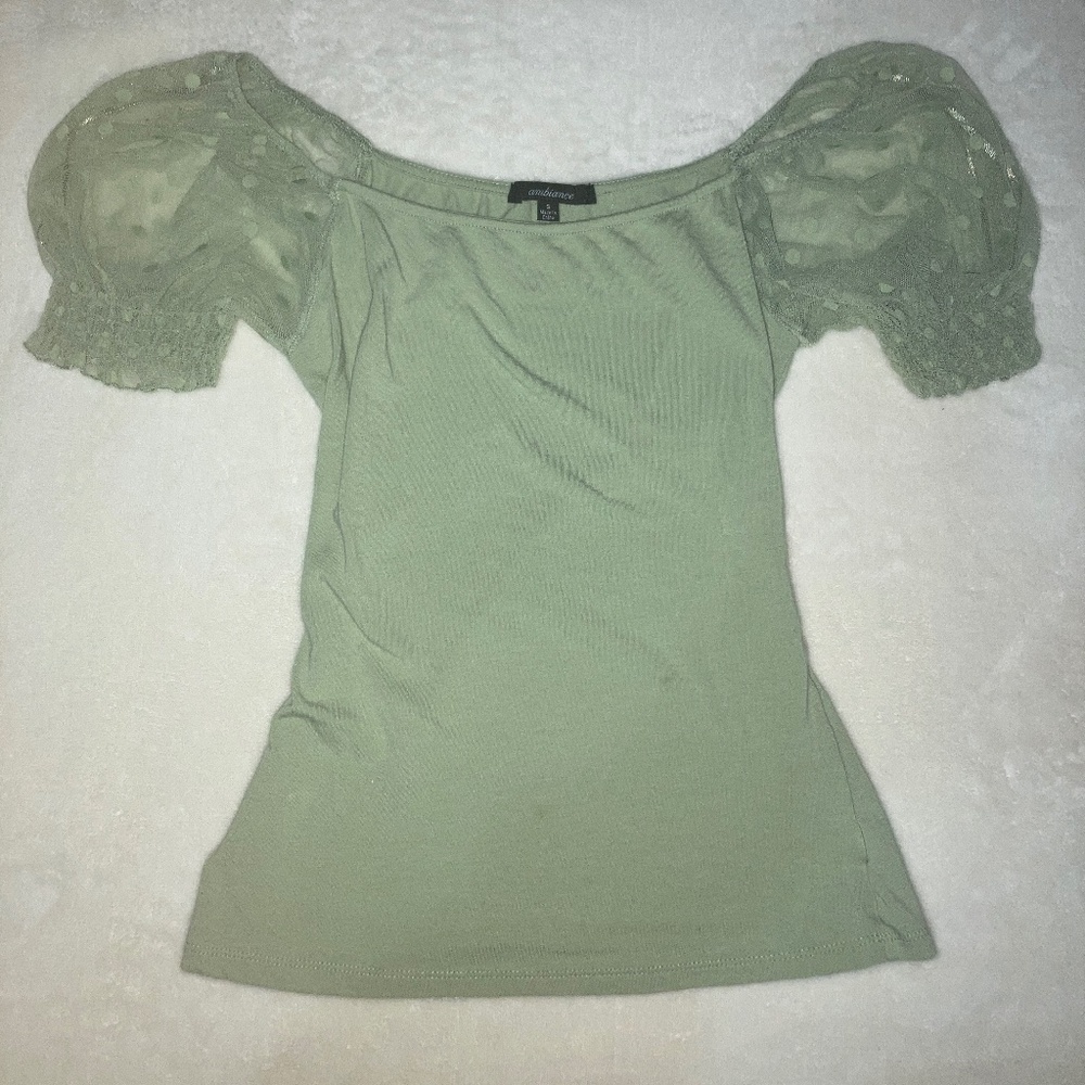 Ambiance - Light green cotton-felt top + ruffle sleeves (SMALL)